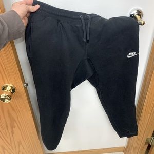 Medium Nike Sweats